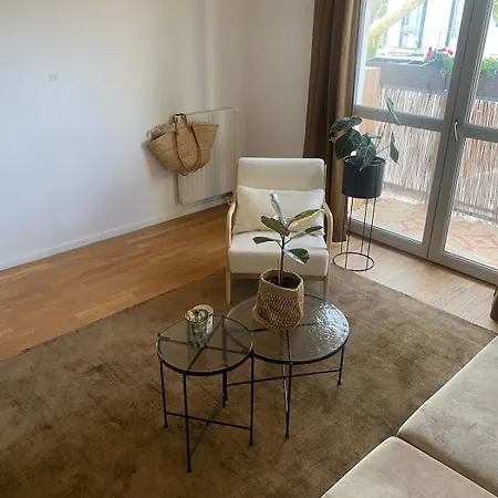Charming T2 Paris And Saint-ouen-sur-seine Apartment